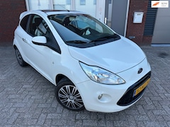 Ford Ka - 1.2 Titanium X / Pano / Clima / PDC / NAP