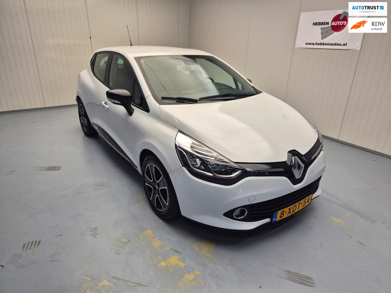 Renault Clio - 1.2 Dynamique Navi Airco Cruise Control Alu Velgen Pdc - AutoWereld.nl