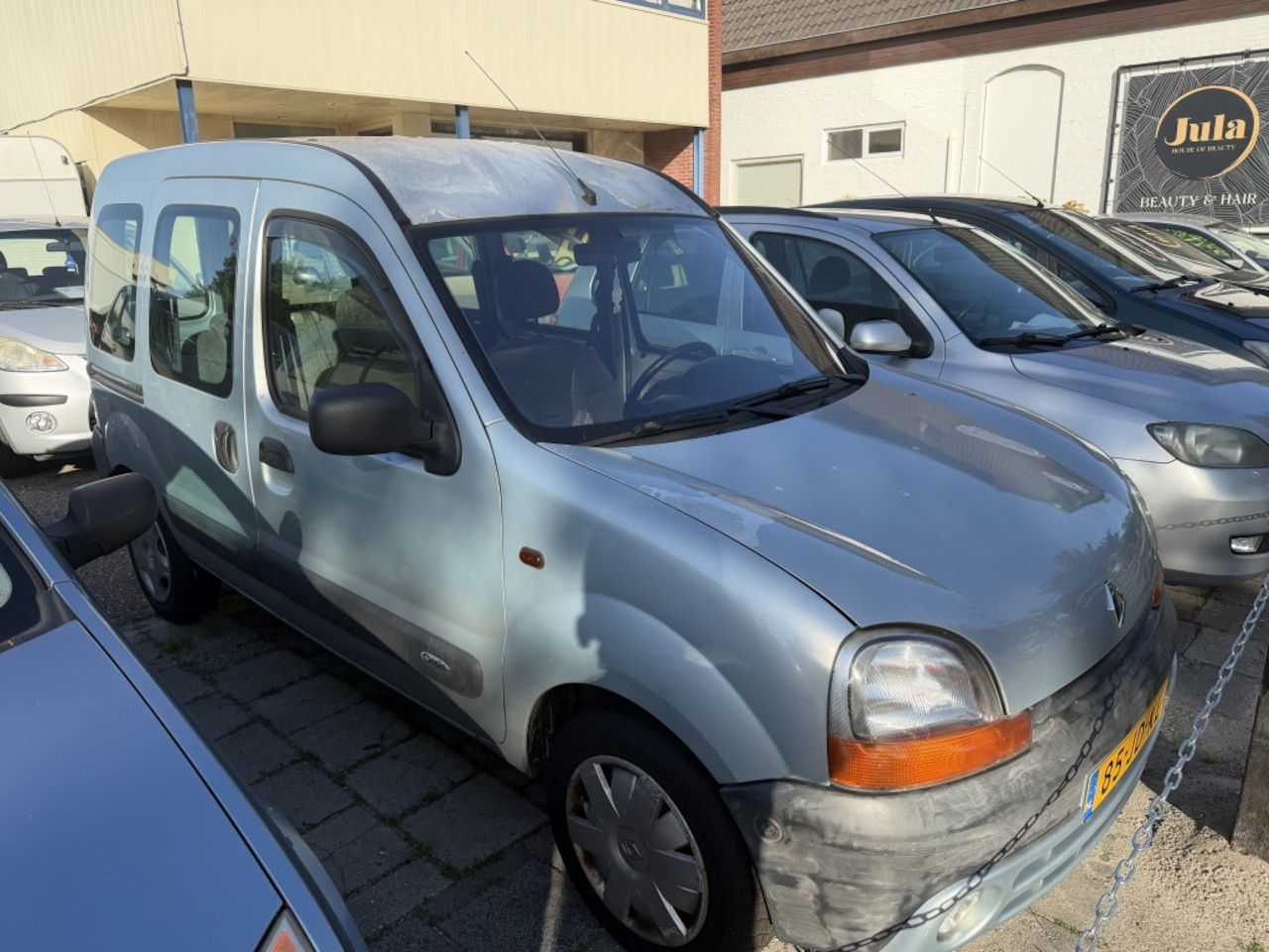 Renault Kangoo - 1.2-16V Apk:3-2027.lelijke auto...valt uit..start..valt uit..sta - AutoWereld.nl
