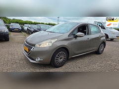 Peugeot 208 - 1.2 VTi Access Airco Apk 04-2027