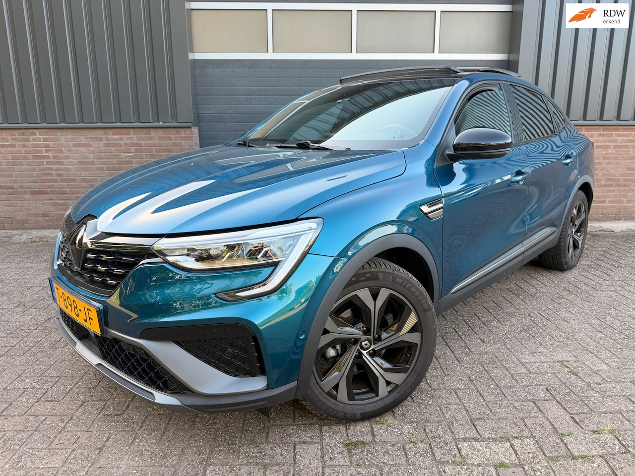 Renault Arkana - 1.6 E-Tech hybrid 145 E-Tech engineered AUTOMAAT | PANO | LEDER | ELEKTRISCHE STOEL| CAMER - AutoWereld.nl