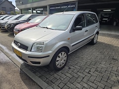 Ford Fusion - 1.4-16V Style | INRUILKOOPJE | APK TOT 14-01-2027 | LEUKE AUTO | TREKHAAK |