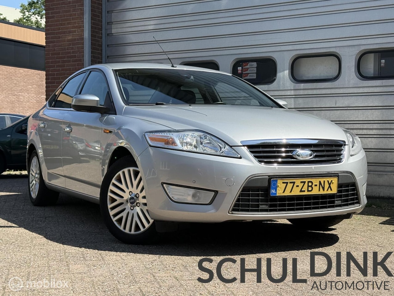Ford Mondeo - 2.0-16V Ghia TREKHAAK|CRUISE CONTROLE|LEDER - AutoWereld.nl