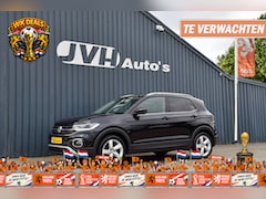 Volkswagen T-Cross - 1.0 TSi AUT/DSG Sport Style 11-2022 | 1/2Leder | Full-LED | PrG
