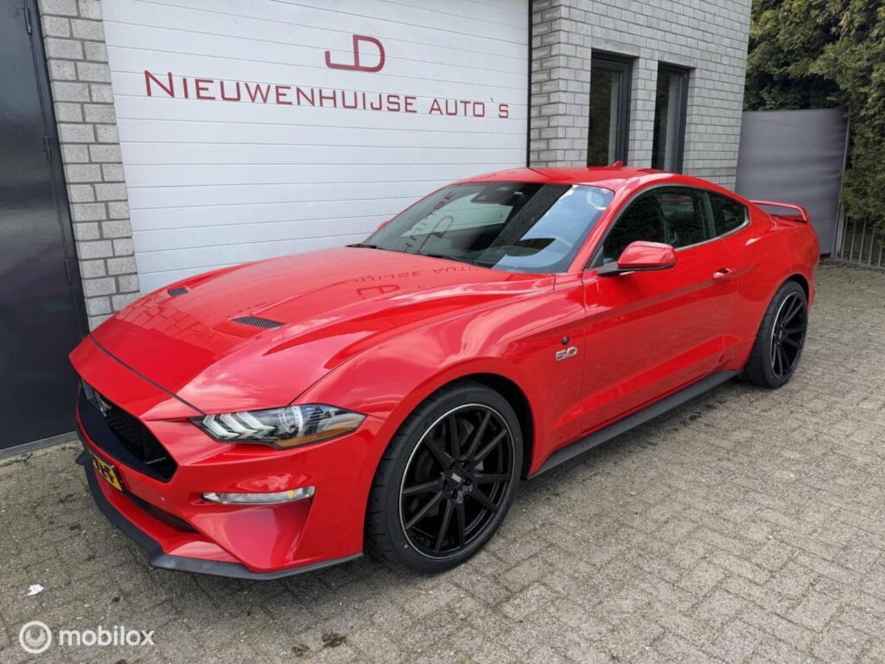 Ford Mustang - 5.0 V8 Performance, 8.451km! - AutoWereld.nl