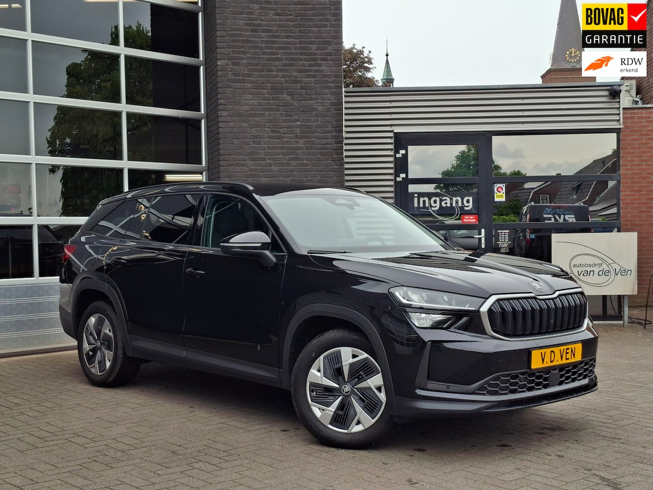 Skoda Kodiaq - 1.5 TSI PHEV Business Edition 1.5 TSI PHEV Business Edition, zwenkbare trekhaak, winterpakket - AutoWereld.nl