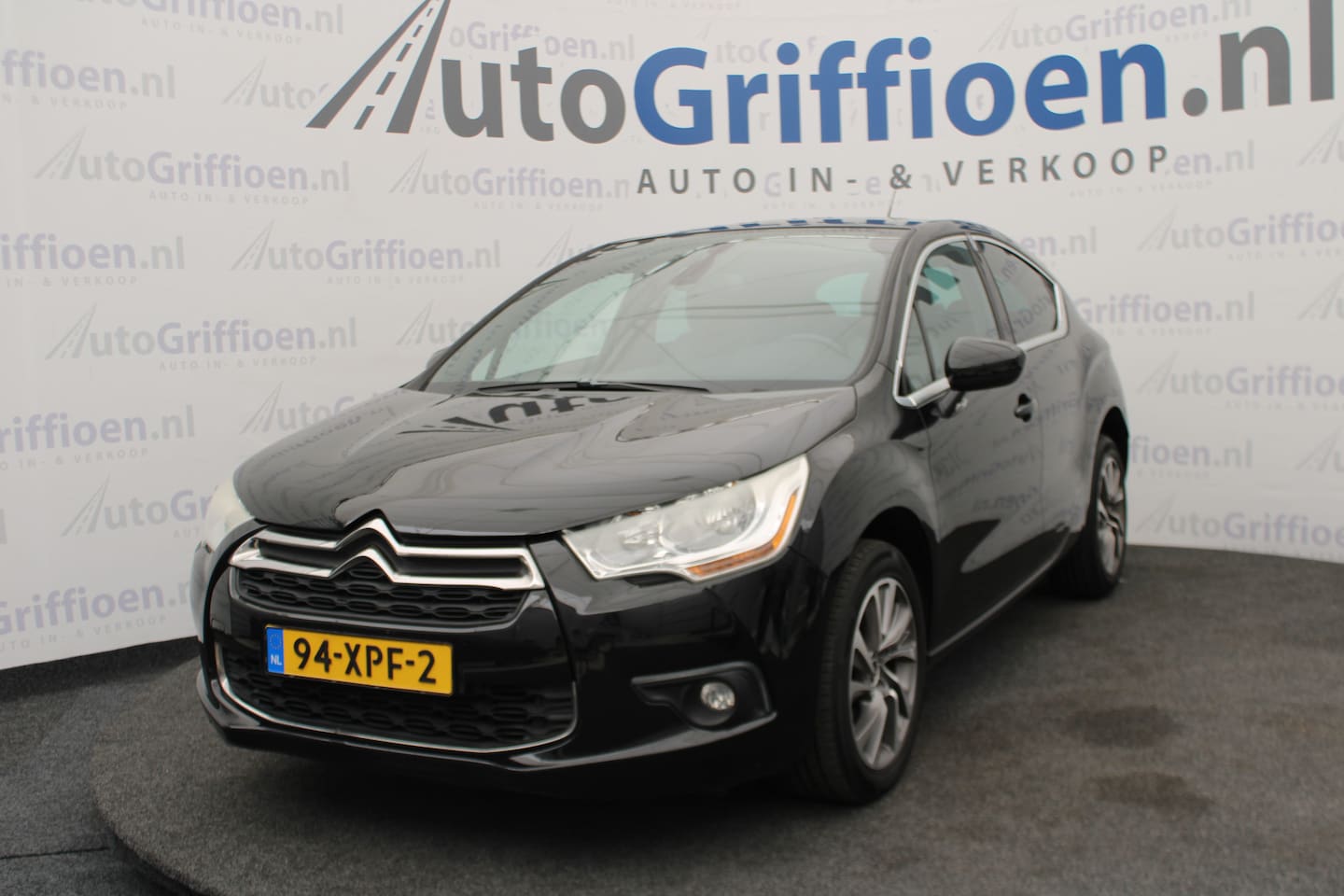 Citroën DS4 - 1.6 VTi So Chic nette hatchback met leer - AutoWereld.nl