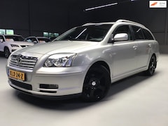 Toyota Avensis Wagon - 1.8 VVTi Linea Terra I New Apk + Kln Brt I Trekhaak I Airco I 16inch LMV I Isofix I Compl.