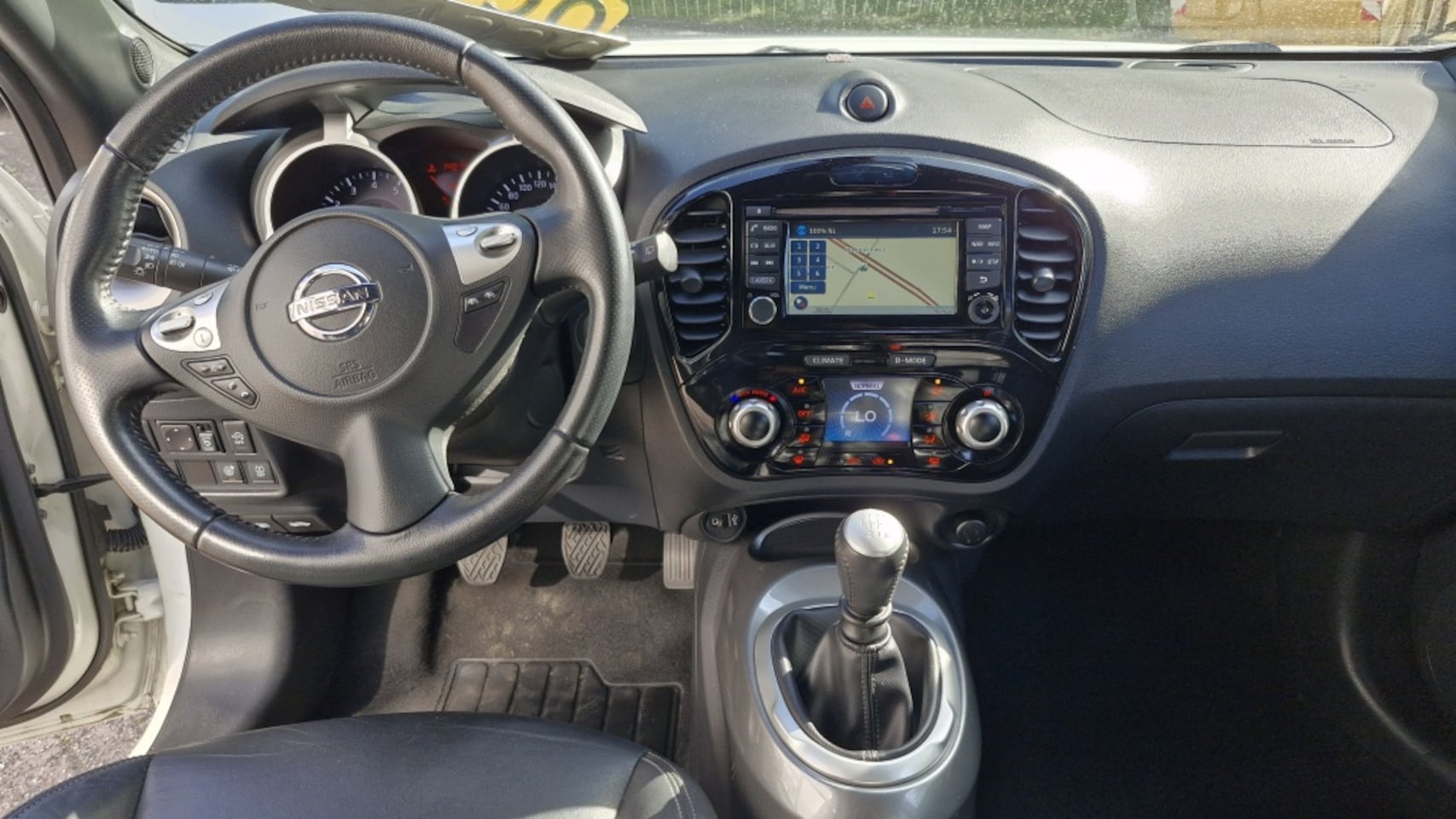 Nissan Juke - 1.2 DIG-T S/S Tekna 1.2 DIG-T S/S Tekna