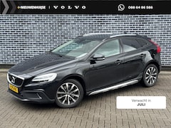 Volvo V40 Cross Country - 1.5 T3 Polar+ Luxury | Trekhaak | Lederen Bekleding | Achteruitrijcamera | Parkeersensoren
