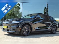 Ford Mustang Mach-E - EXTENDED RWD 98 kWh SOH 93.5% | PANO | CARPLAY | CAMERA | WINTERPACK | LEDER | DODEHOEK |