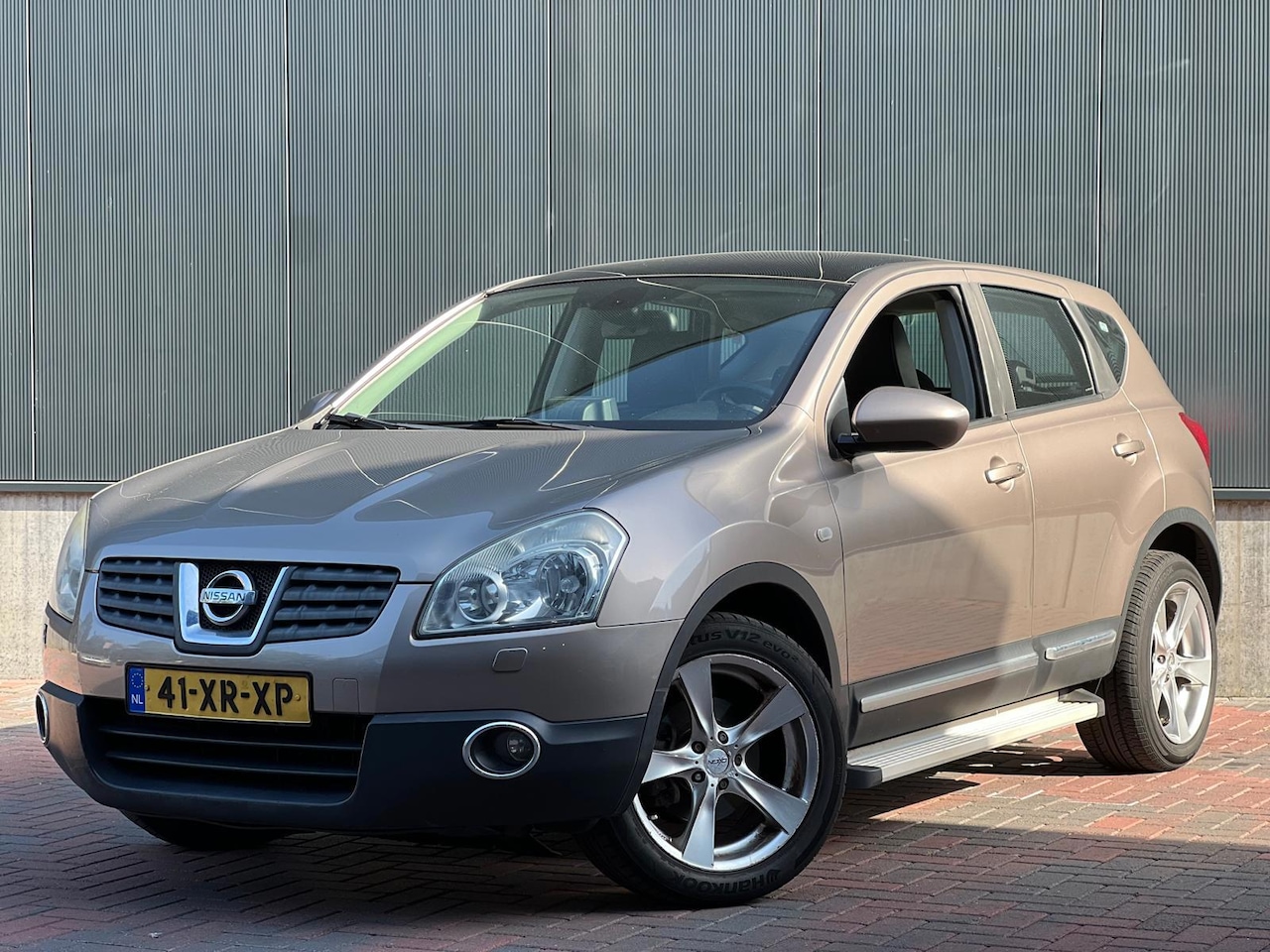 Nissan Qashqai - 2.0 Tekna Premium 4WD * Aut * Navi * Cruise * Leer * - AutoWereld.nl