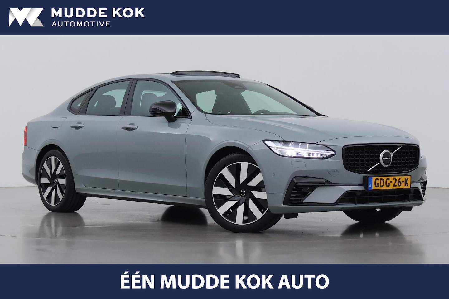 Volvo S90 - T8 AWD Ultimate Dark | Schuif/kanteldak | ACC | Head-Up | 360° Camera | BLIS | Stoel+Stuur - AutoWereld.nl