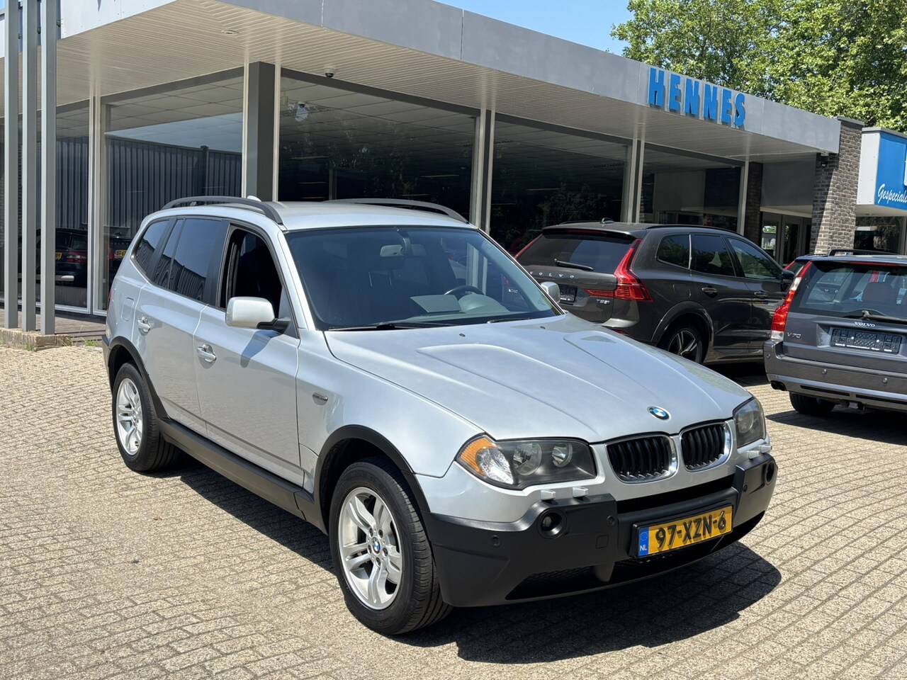 BMW X3 - 3.0i Aut 4WD Executive Leder Xenon - AutoWereld.nl