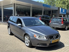 Volvo V70 - 3.0 T6 AWD Model '10 Four-C Family BTW voordeel €1000,