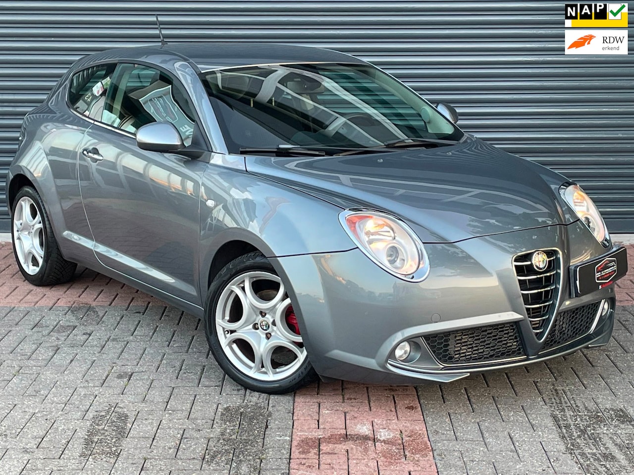 Alfa Romeo MiTo - 1.4 T Distinctive Cruise | Pdc | Climate Control | Sport Uitvoering - AutoWereld.nl