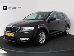 Skoda Octavia Combi - 1.2 TSI Greentech Style Automaat (NAVIGATIE, STOELVERWARMING, TREKHAAK, CLIMA, STUURBEDIEN