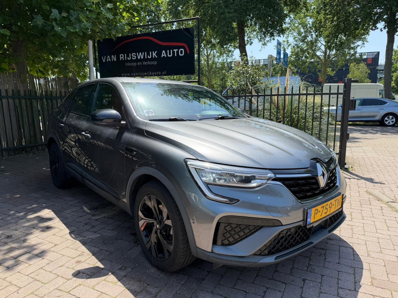 Renault Arkana - 1.6 E-Tech Hybrid 145 R.S. Line 13390NETTO Camera - AutoWereld.nl