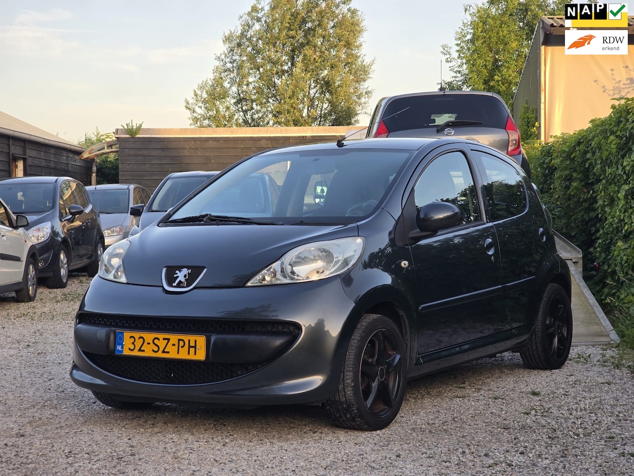 Peugeot 107 - 1.0-12V XS LPG-BENZINE!!/Leer Alcantara/5drs. - AutoWereld.nl