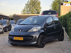 Peugeot 107 - 1.0-12V XS LPG-BENZINE/Leer Alcantara/5drs