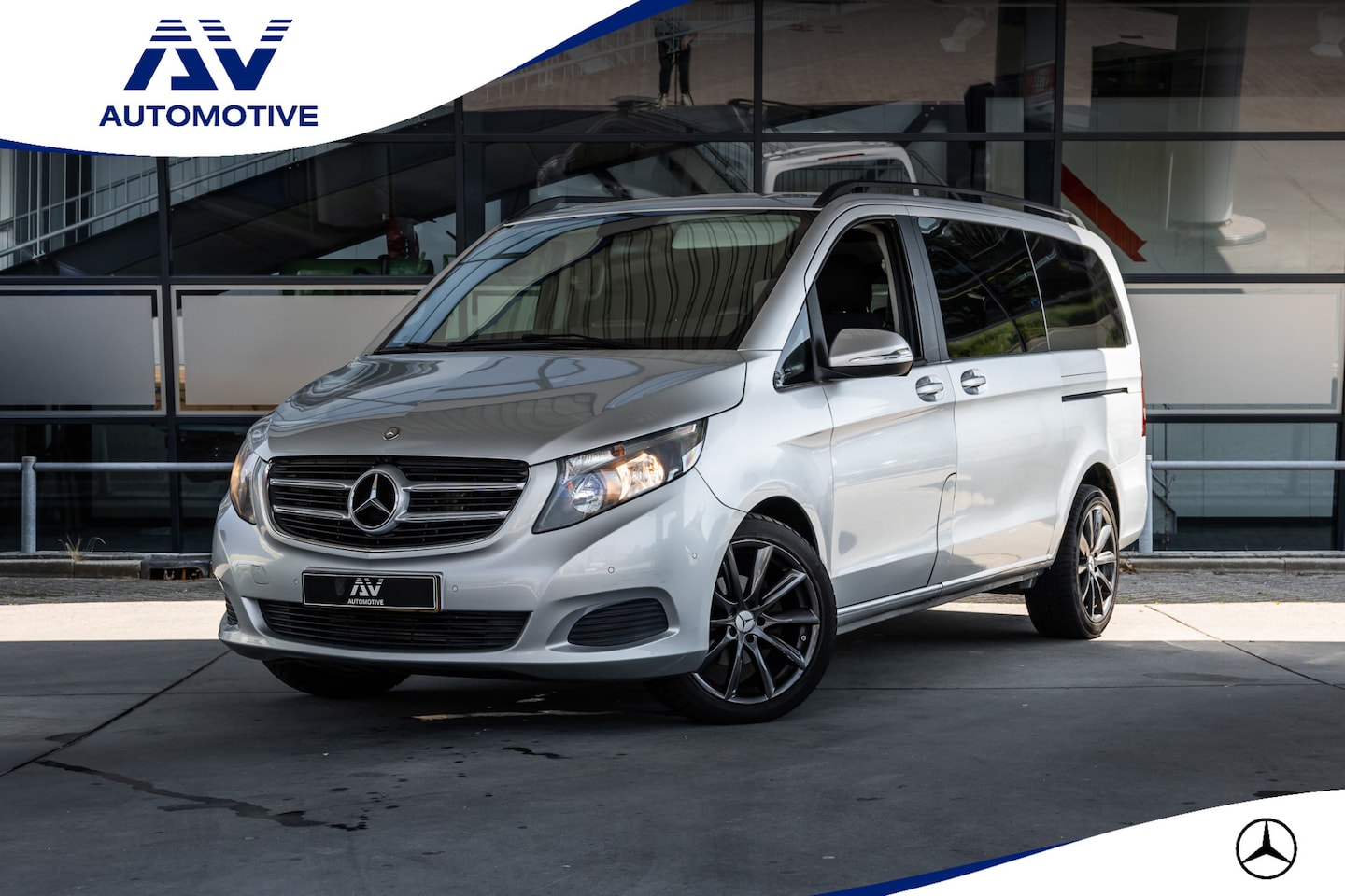 Mercedes-Benz V-klasse - 220 CDI Lang DC Avantgarde | Camera | Navigatie | Dubbel cabine | Trekhaak | Nieuwe APK | - AutoWereld.nl
