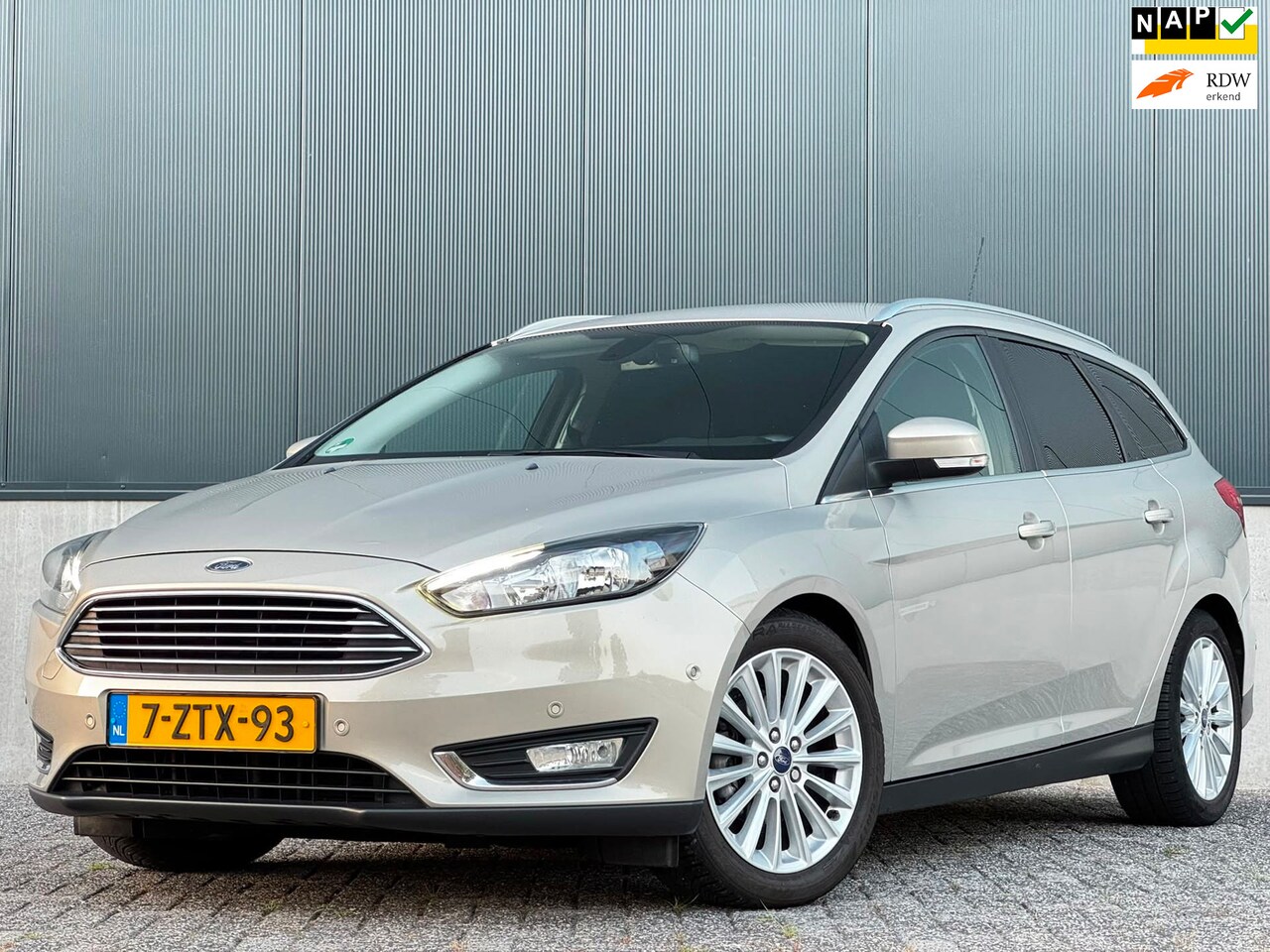 Ford Focus Wagon - 1.0 First Edition|IN UITMUNTEND STAAT|DEALERONDERH|NW DISTRIBUTIERIEM|APK 25-06-2027 - AutoWereld.nl