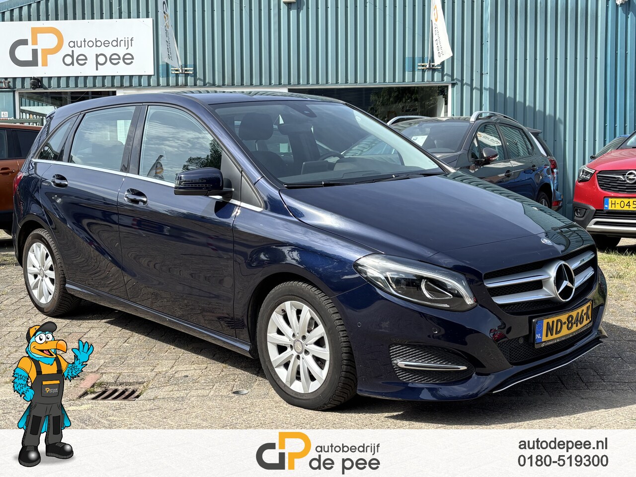 Mercedes-Benz B-klasse - 180 Ambition GARANTIE/AUTOMAAT/CRUISE/AIRCO/NAVI/PDC/LICHTMETAAL rijklaarprijs! - AutoWereld.nl