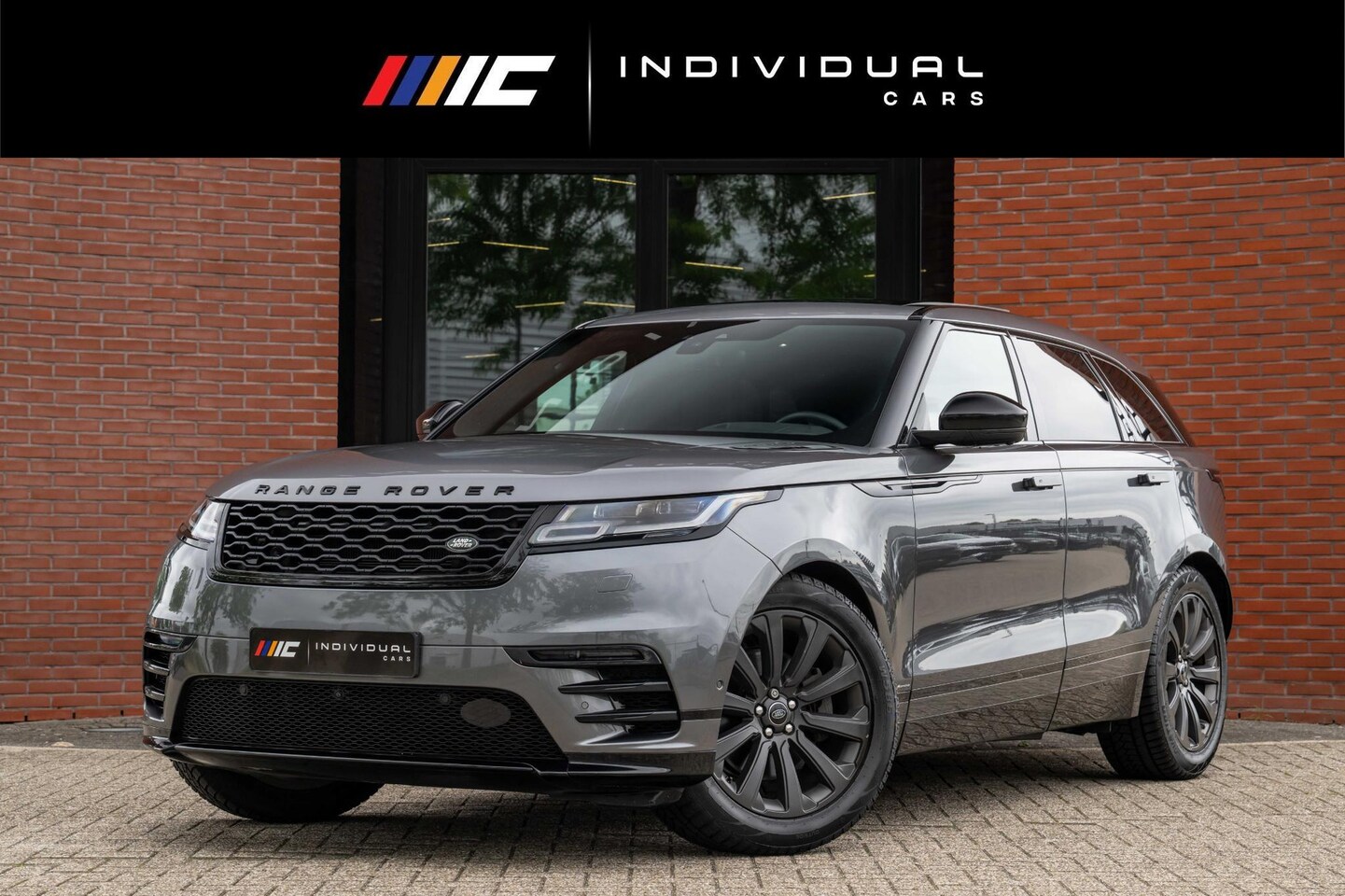 Land Rover Range Rover Velar - 2.0 P300 Turbo AWD R-Dynamic SE ACC Stoelvent. HuD - AutoWereld.nl
