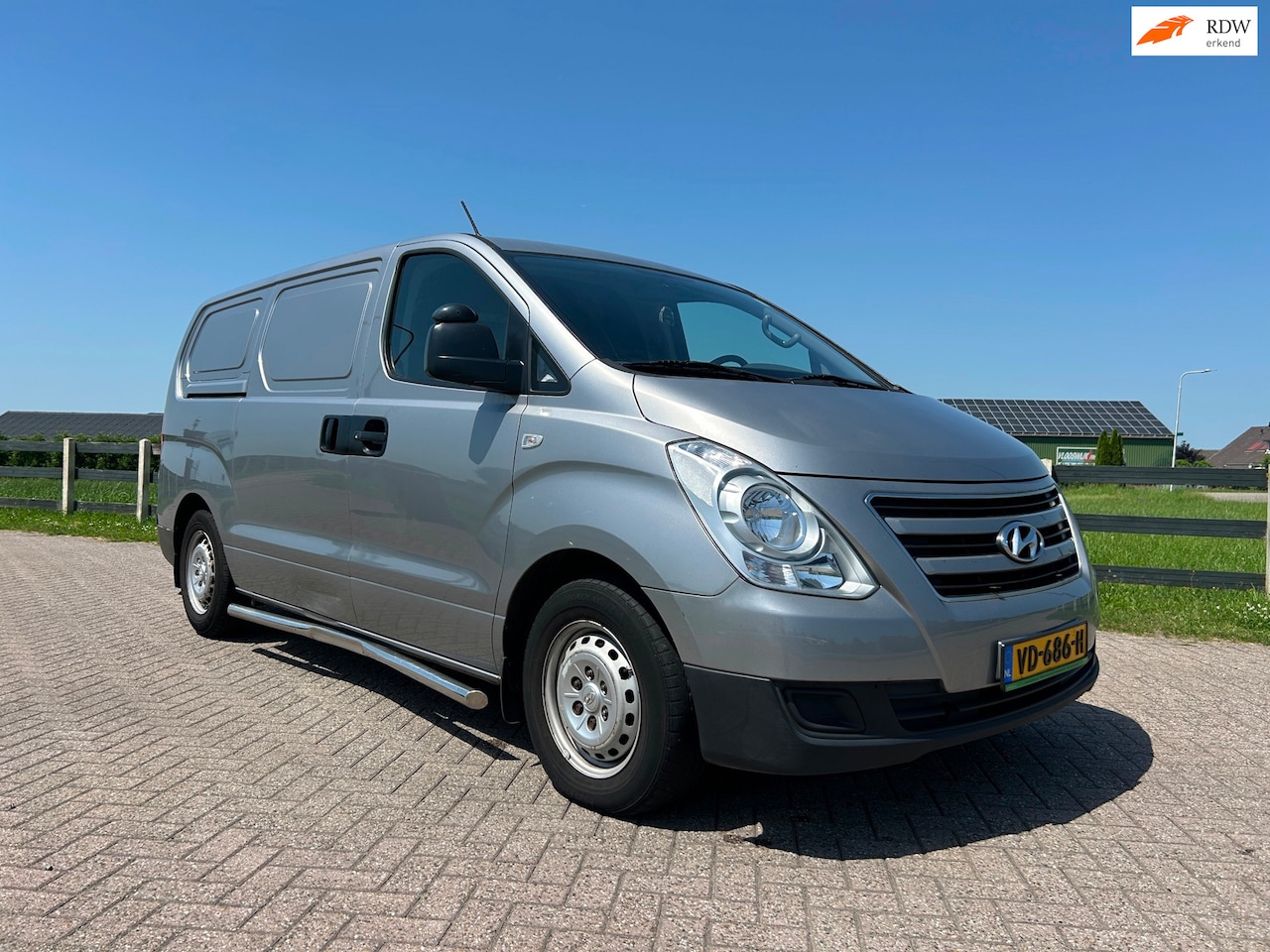Hyundai H 300 - 2.5 CRDi Dynamic 2013 Airco - AutoWereld.nl