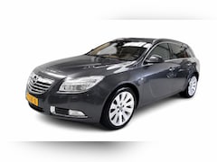 Opel Insignia Sports Tourer - 2.0 T Cosmo 4x4 Leer, Navi, 220 PK, 19" LMV, Panoramadak,