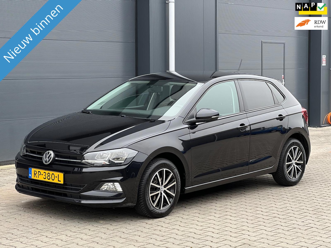 Volkswagen Polo - 1.0 TSI COMFORTLINE 5DRS NAVI LMV - AutoWereld.nl