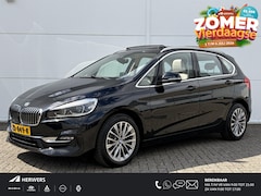 BMW 2-serie Active Tourer - 218i High Executive / Trekhaak ( 1300 kg ) / Parking Pack / Panorama dak /