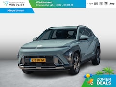 Hyundai Kona - 1.6 GDI HEV Comfort Smart | Clima | Camera | Adapt. Cruise | BSM | Keyless | 18" | Navi |