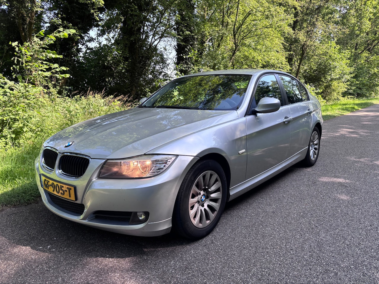 BMW 3-serie - 3ER REIHE 318I Sedan 105Kw 2.0i 190.000KM - AutoWereld.nl