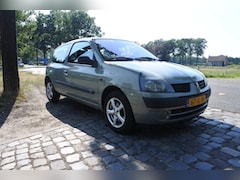Renault Clio - 1.2-16V Expression nw apk 24-6-2027 nette auto goed rijdend
