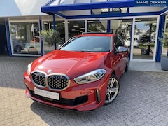 BMW 1-serie - M135i xDrive High Executive Edition Head up / Stuur & Stoel verwarming / ledere kuipstoele