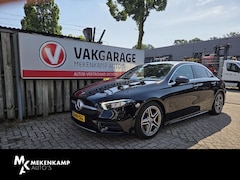 Mercedes-Benz A-klasse - 200 Launch Edition Premium AMG Line 18"/Dodehoek/Keyless/360 camera/Sfeerverlichting/Clima