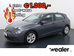 Volkswagen Golf - 1.0 eTSI Life | 110 PK | Automaat | Navigatiesysteem | Adaptive cruise control | Achteruit