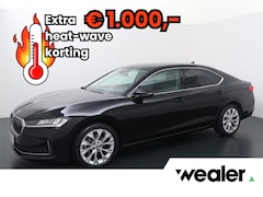 Skoda Superb - First Edition 1.5 TSI | 150 PK | Automaat | Trekhaak wegklapbaar | Massagestoelen | Adapti