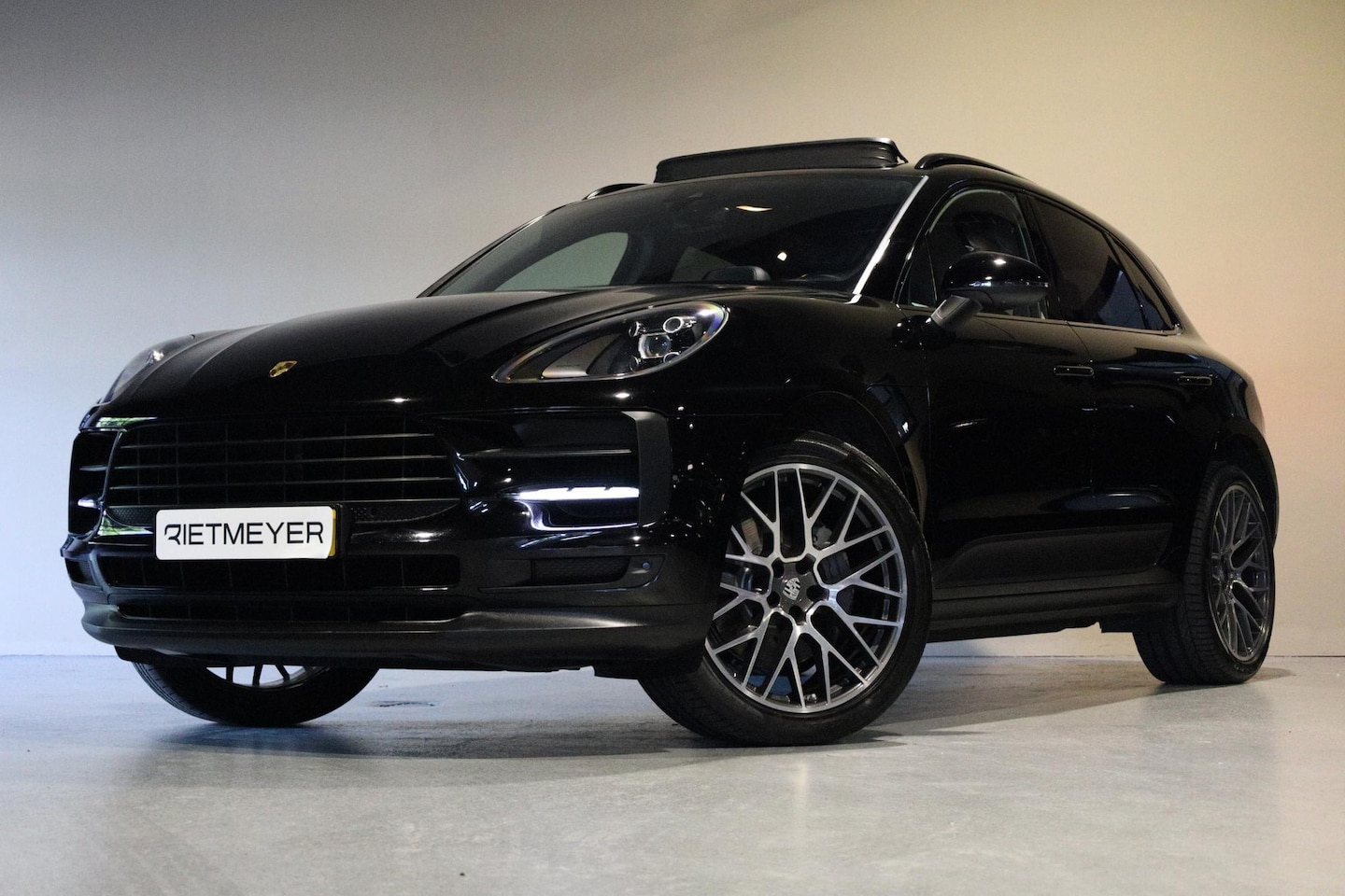 Porsche Macan - 3.0 S |Pano |18 weg |Luchtvering |Sport Chrono |Memory |Leder |Stoelverw. - AutoWereld.nl