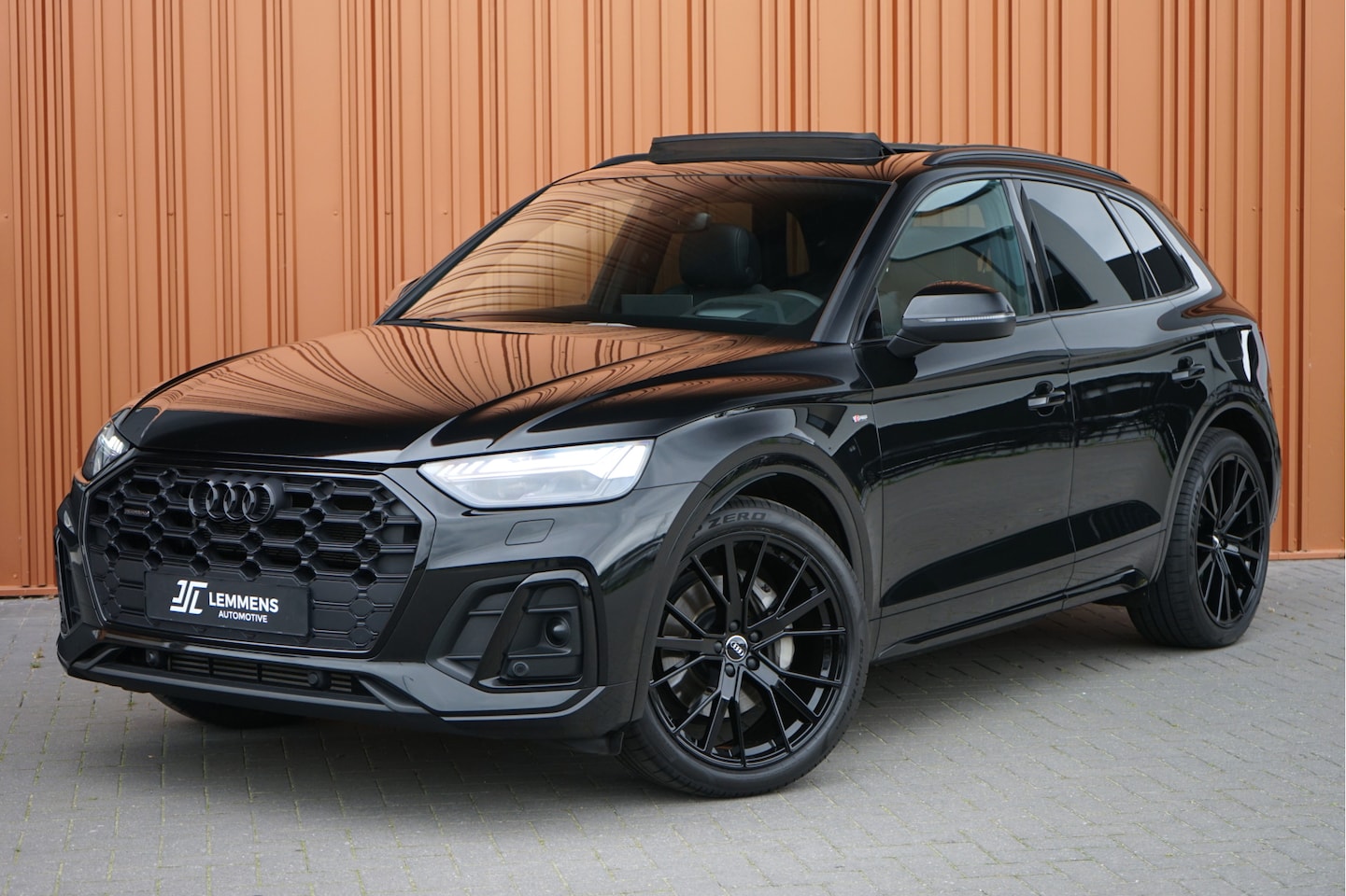 Audi Q5 - 55 TFSI E S Edition 367PK Panodak Luchtv. Fijnnappa Head Up B&O Carbon Trekhaak - AutoWereld.nl