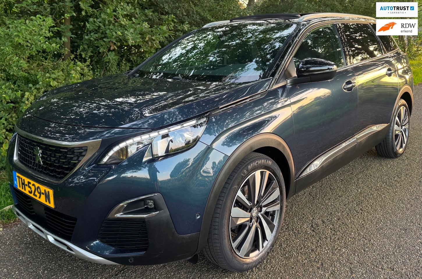 Peugeot 5008 - 1.2 PureTech Blue Lease GT-Line 7-Persoons NAP PANO CLIMA NAVI TREKHAAK - AutoWereld.nl