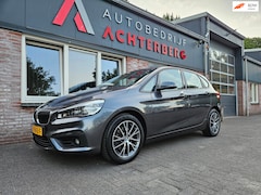 BMW 2-serie Active Tourer - 220i High Executive Automaat Trekhaak Panorama/Schuifdak Nette Auto