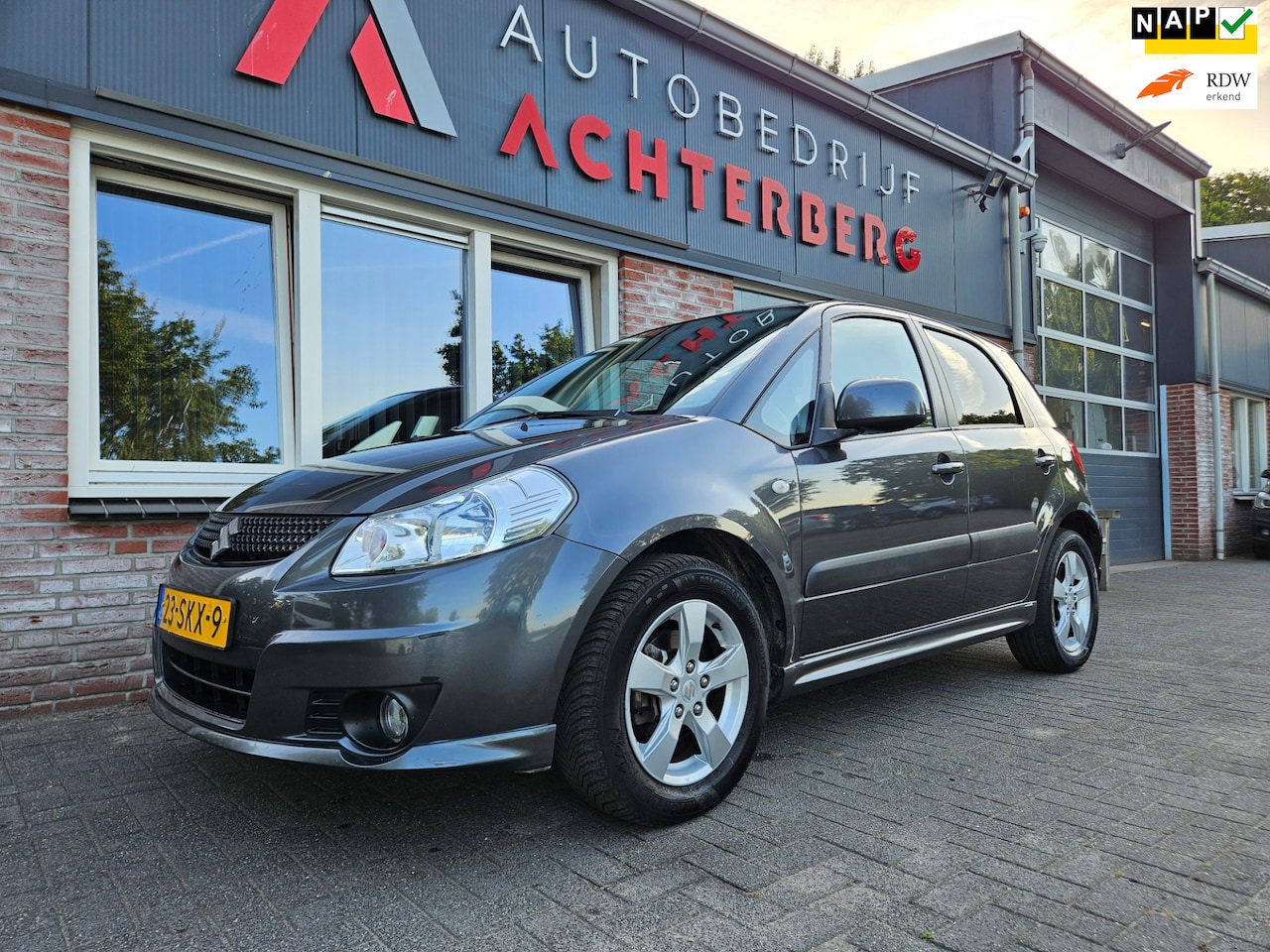 Suzuki SX4 - 1.6 Arrow Trekhaak! Airco/Clima! Cruise Control! NAP! Leuke Auto! - AutoWereld.nl