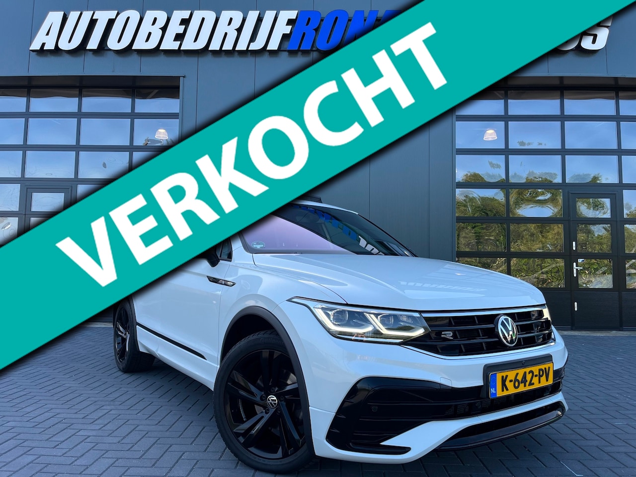 Volkswagen Tiguan - 1.5 TSI R-Line Business+ NL.Auto/Panoramadak/Blackstyle/360Camera/Leder/IQ Led/1Ste Eigena - AutoWereld.nl