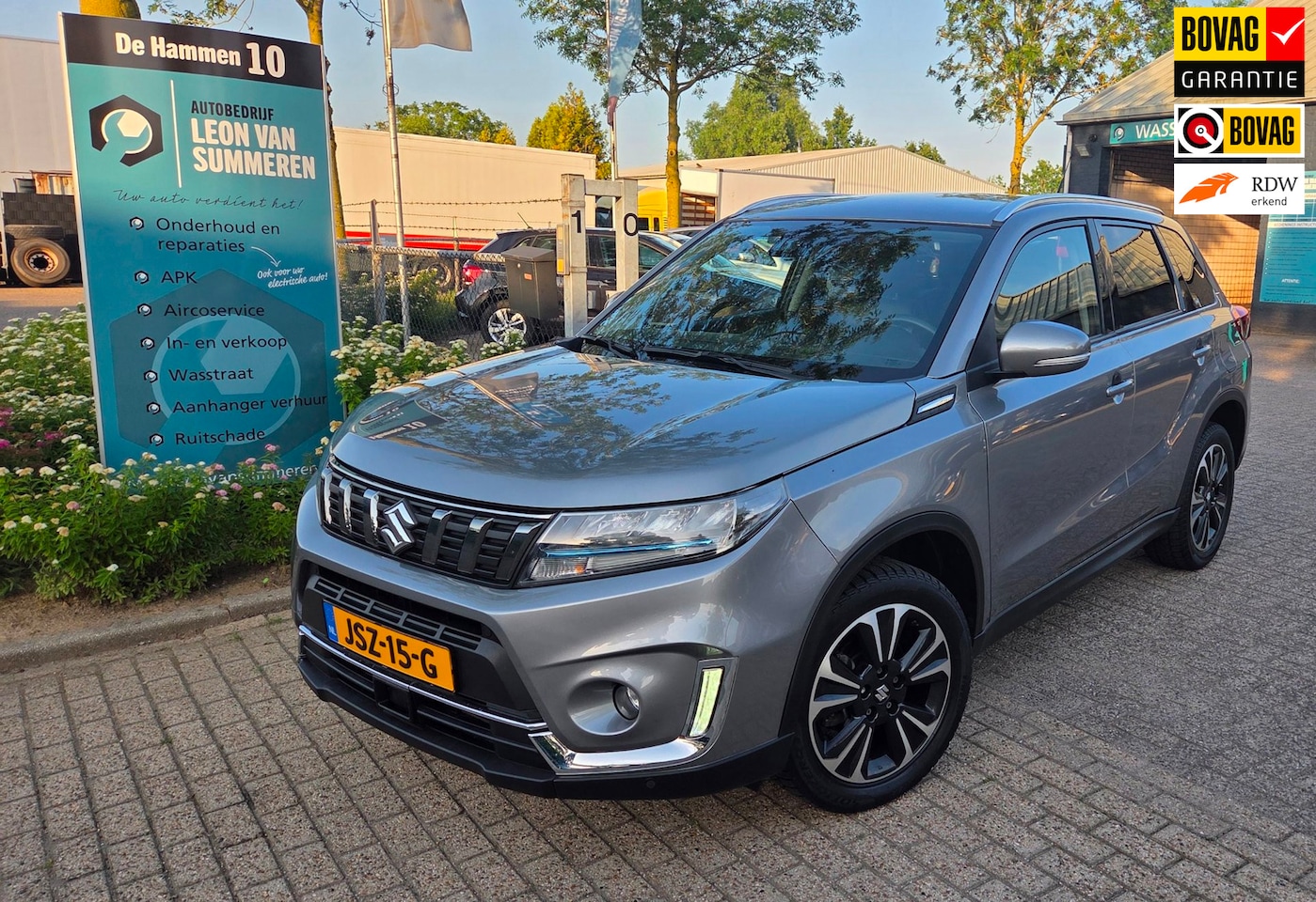 Suzuki Vitara - 1.4 Boosterjet Select Smart Hybrid Automaat l Dodehoek detectie l Clima l Camera l Keyless - AutoWereld.nl