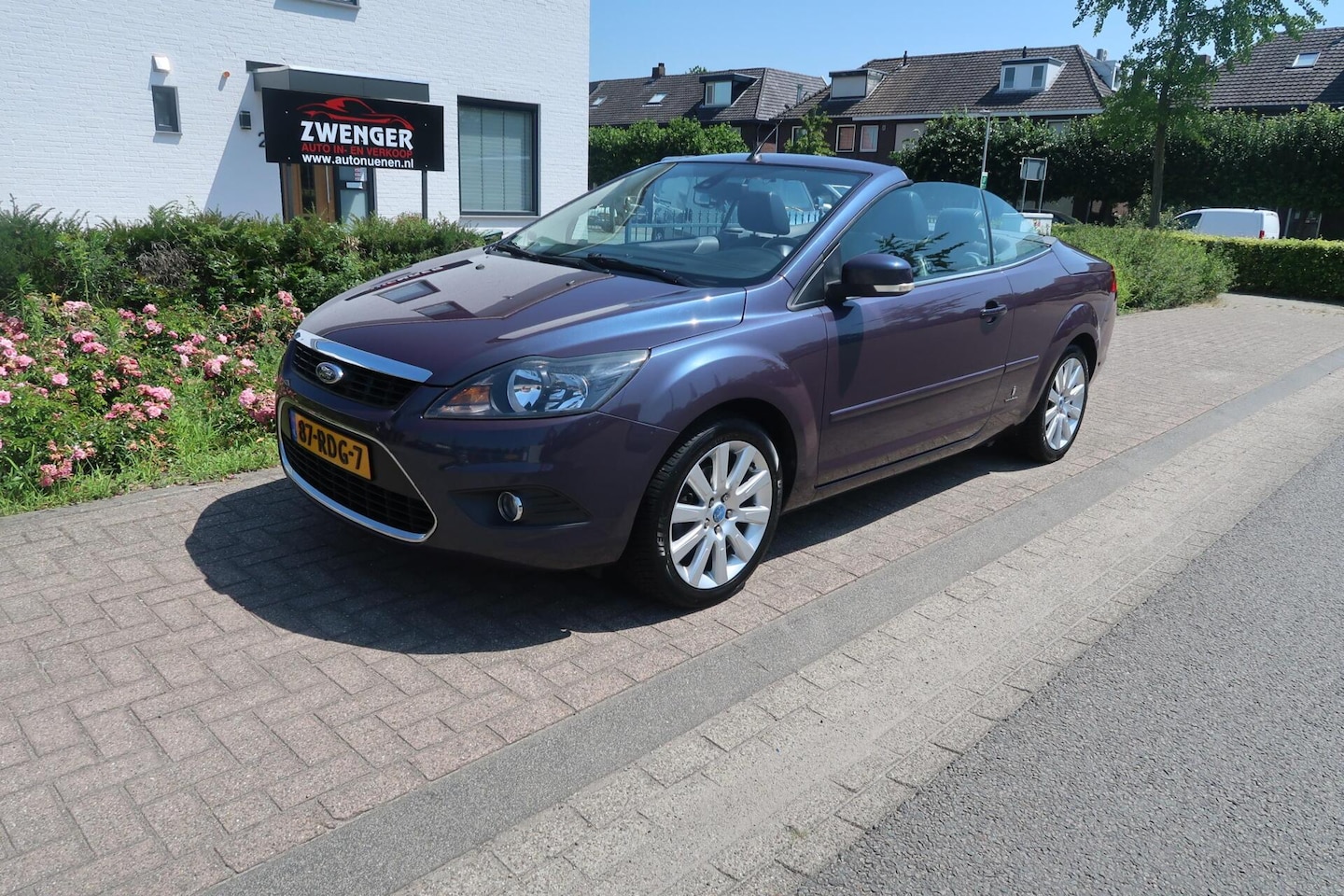 Ford Focus Coupé-Cabriolet - 1600 LEER|NAVIGATIE|HARDTOP ELEKTRISCH|CARPLAY - AutoWereld.nl