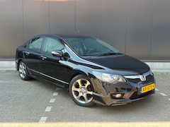 Honda Civic - 1.3 Hybrid Elegance* Leer* Navi* N.A.P