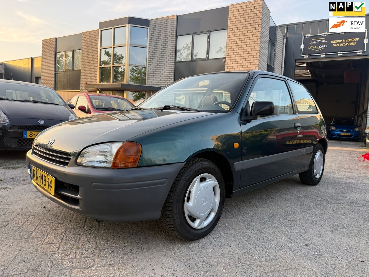 Toyota Starlet - 1.3-16V XLi GTSi Automaat Trekhaak - AutoWereld.nl