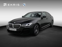 BMW 5-serie - Sedan 530i High Executive | M Sportpakket | Stuurwielrand Verwarmd | Schuifdak | Comfortst